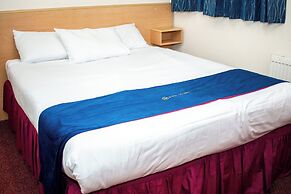 Royal Square Hotel - BHX & NEC