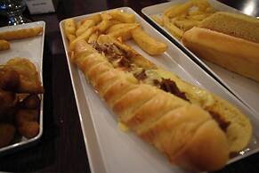 Royal Square Hotel - BHX & NEC