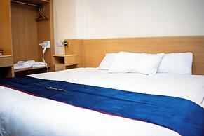 Royal Square Hotel - BHX & NEC
