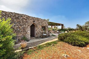 2072 Trulli li Corsari - Trullo Piccolo by Barbarhouse