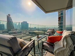 HiGuests - Park Gate Residence Tower C