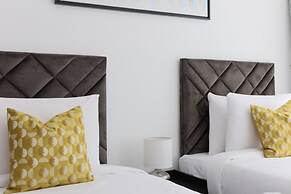 HiGuests - Park Gate Residence Tower C