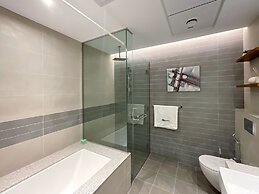 HiGuests - Park Gate Residence Tower C