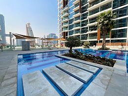 HiGuests - Park Gate Residence Tower C
