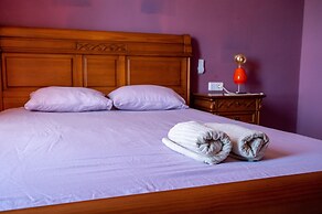 Duque Nest Hostel