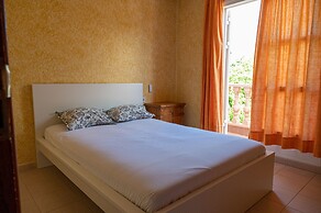 Duque Nest Hostel