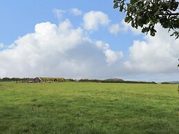 Tan Y Wawr - Derwen