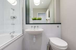 JOIVY Meadows Park En-Suite Rooms