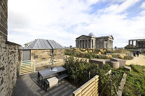 JOIVY Observatory House