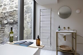 JOIVY Observatory Apartment