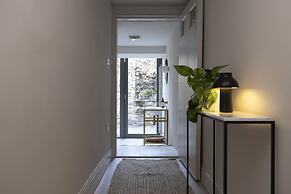 JOIVY Observatory House & Apartment