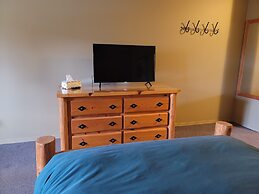Raven's Nest Hotel