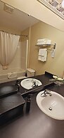 Raven's Nest Hotel