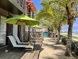 Mi Playa Galapagos Beachfront