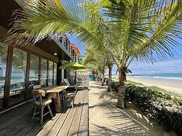 Mi Playa Galapagos Beachfront