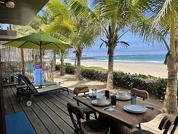 Mi Playa Galapagos Beachfront