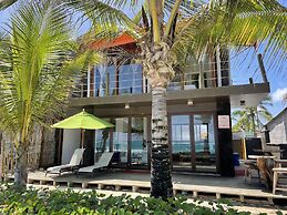 Mi Playa Galapagos Beachfront