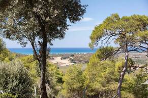 Charming Home Surrounded by Nature in Kas