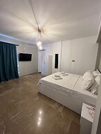 Nikis Penthouse