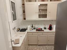 Zeus Apartment