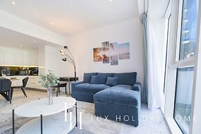 LUX - The Pad Executive Suite 4