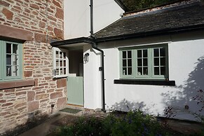 Caldhu Cottage