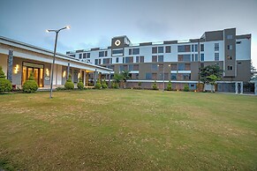VRR Hotel's And Convention Centre