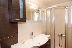 Great apt with amazing view in Koukaki