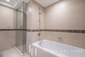 LUX The Downtown Blvd Suite