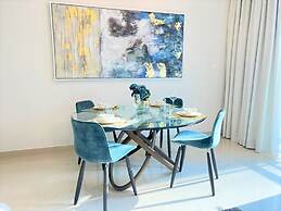 Luxury Dubai Creek Harbour Waterfront Apartment