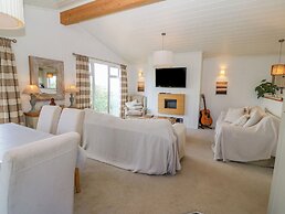 Sunstone Lodge