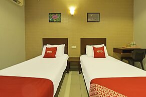 Hotel O M Three Hotel