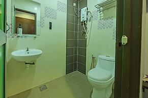 Hotel O M Three Hotel