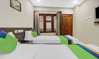 Treebo Darwesh Residency - 500m from Railway Station