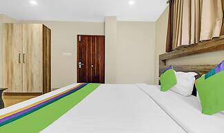 Treebo Darwesh Residency - 500m from Railway Station