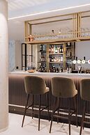 The CORNR Hotel