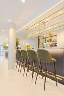The CORNR Hotel