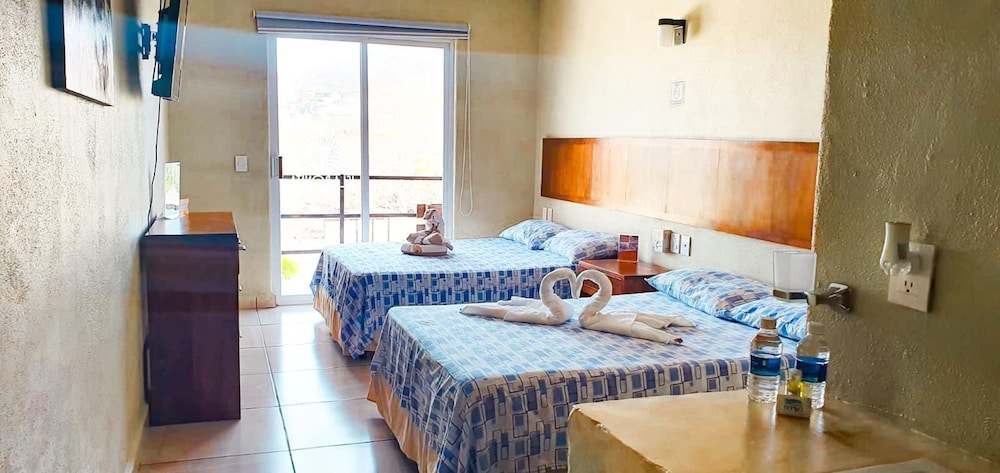 Isla Bonita Hotel