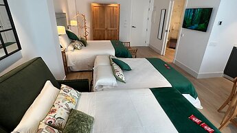 Apartamentos Turísticos La Plaza