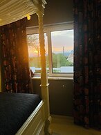 Palm View Guesthouse-Adults only