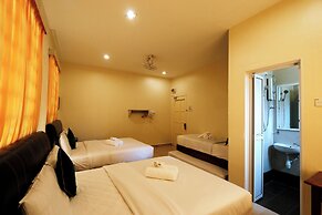 Golden Lodge