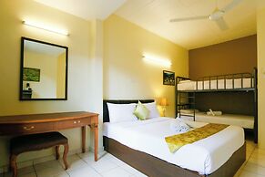 Golden Lodge