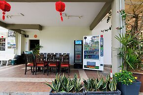 Golden Lodge
