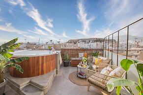 Topfloor Getaway Balcony&hot Tub+acropolis View
