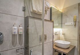 Hotel Varun
