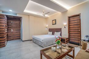 Hotel Varun