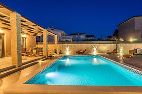 Villa Skyfall Zadarvillas
