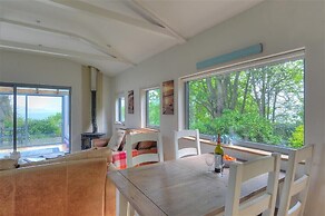 9 Farnham House
