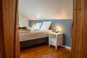 Henningsvær Rorbuer