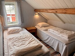 Henningsvær Rorbuer